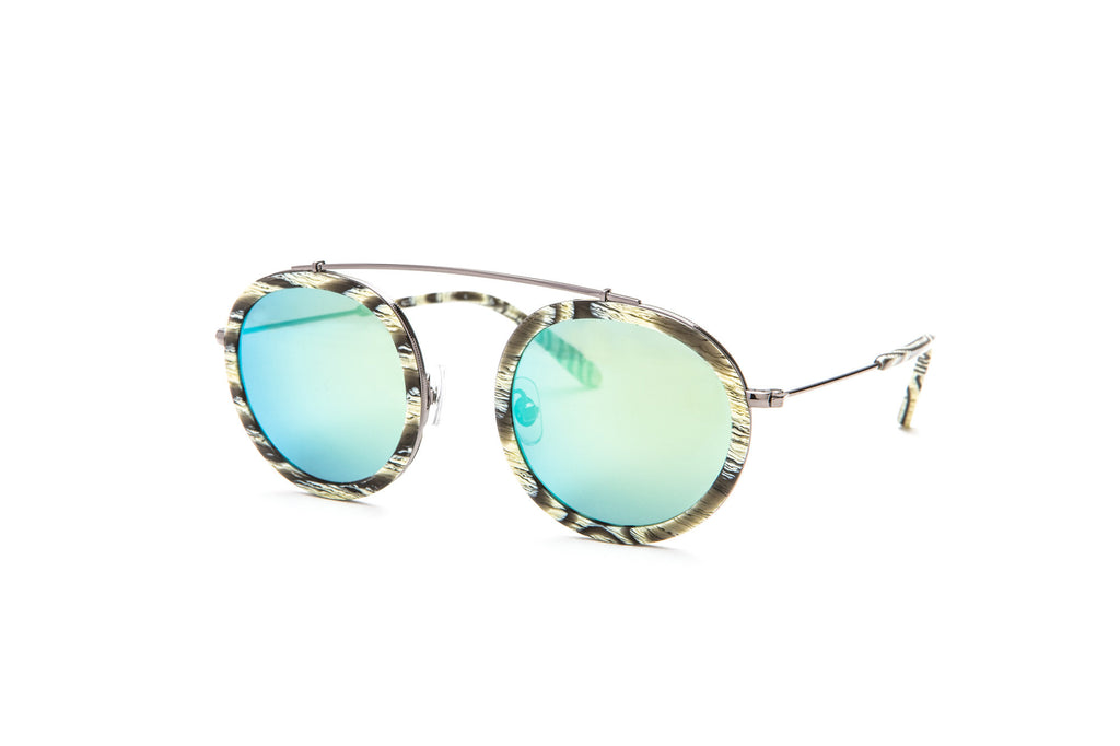 Conti Bone Seafoam Mirror Lens | The Lens Bar display picture 3
